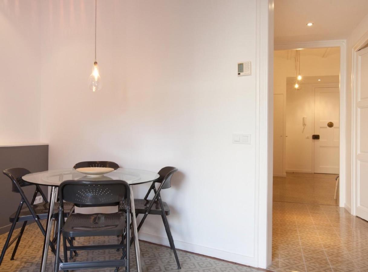 Napoles - Modernist Flat Close To Sagrada Familia Barcelona Ngoại thất bức ảnh